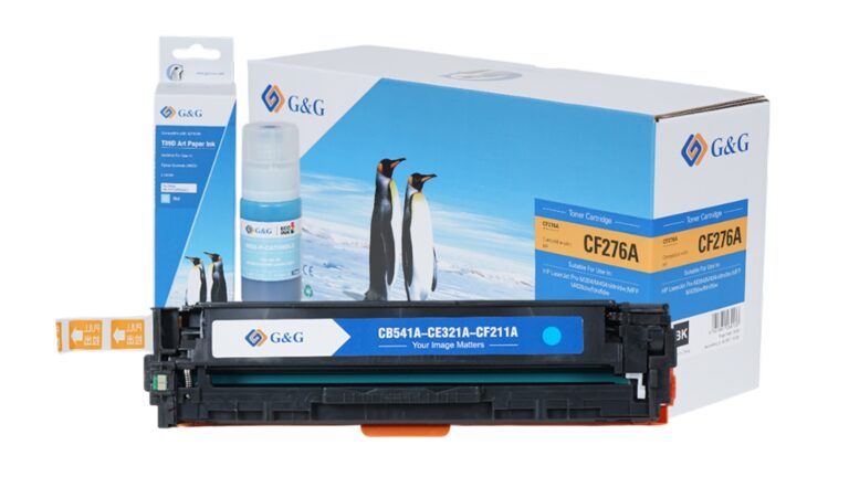 Tinta printer G&G di meja kerja dengan printer inkjet mencetak dokumen berwarna tajam—pilihan tinta cetak berkualitas untuk hasil konsisten dan aman bagi printer.